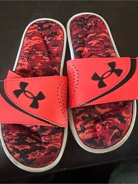 Under Armour Kids Red and Black Slide Sandals